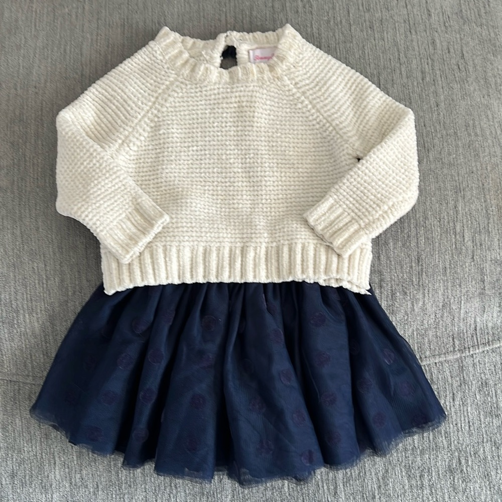 Tommy Bahama sweater and skirt set size 12 months